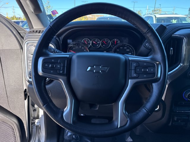 Used 2021 Chevrolet Silverado 1500 RST w/ Z71 Off-Road Package AWD/4WD image 17