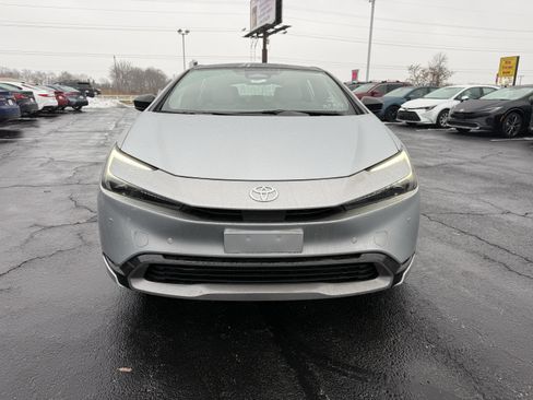 New 2026 Toyota Prius XLE image 2