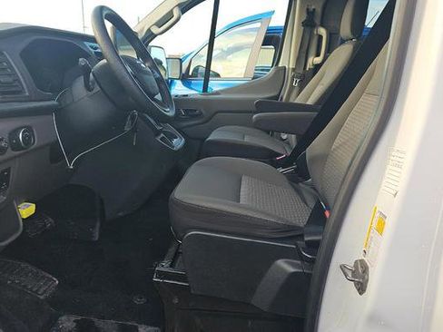 Used 2024 Ford Transit 350 XLT image 3