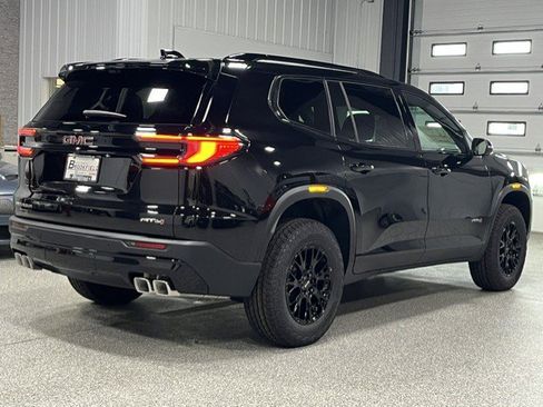 New 2026 GMC Acadia AT4 w/ Luxury Package AWD/4WD image 5
