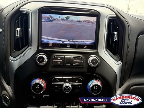 Used 2021 GMC Sierra 1500 SLT w/ Max Trailering Package AWD/4WD image 18