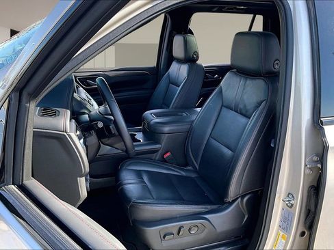 Used 2021 Chevrolet Tahoe RST AWD/4WD image 27