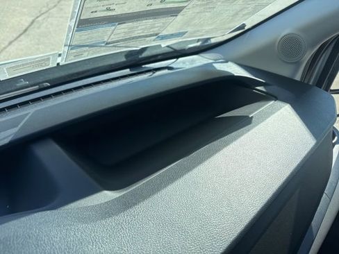 New 2026 Ford Transit 250 148 Medium Roof image 32