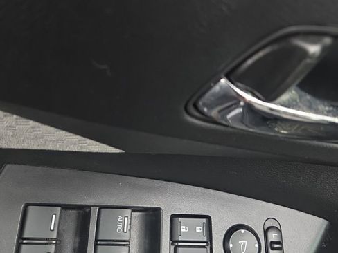 Used 2016 Honda CR-V EX image 9