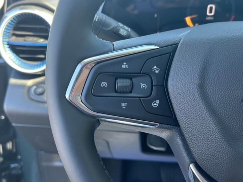 New 2025 Chevrolet Trax LT w/ LT Convenience Package image 26