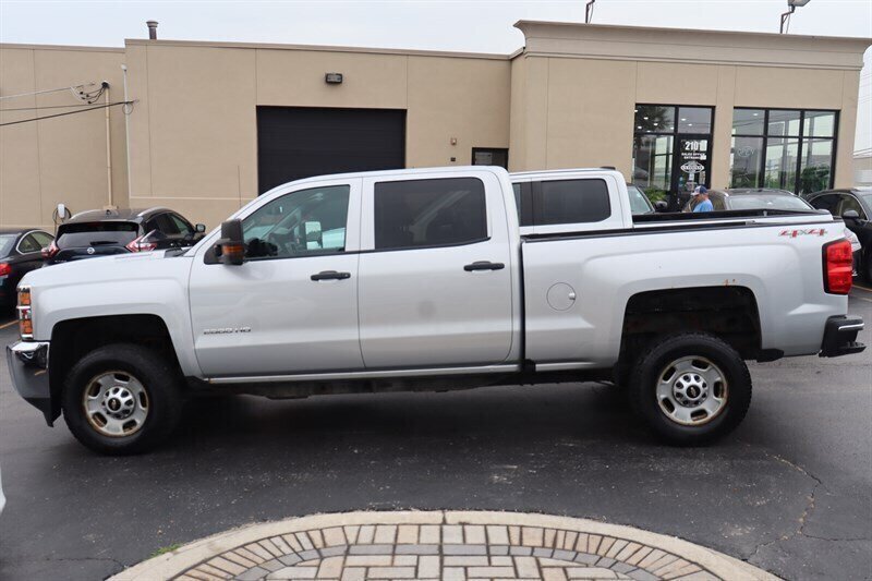 Used 2016 Chevrolet Silverado 2500 W/T w/ WT Convenience Package AWD/4WD image 4