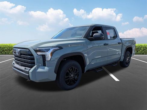 New 2026 Toyota Tundra SR5 w/ SR5 Convenience Package image 8