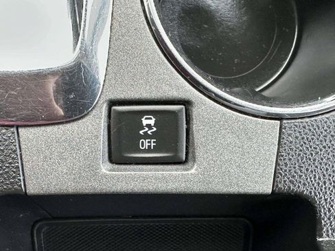 Used 2015 Chevrolet Equinox LS AWD/4WD image 32