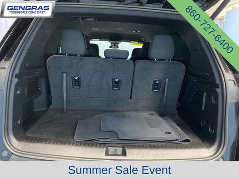 Used 2024 Chevrolet Traverse LT w/ Trailering Package AWD/4WD image 34