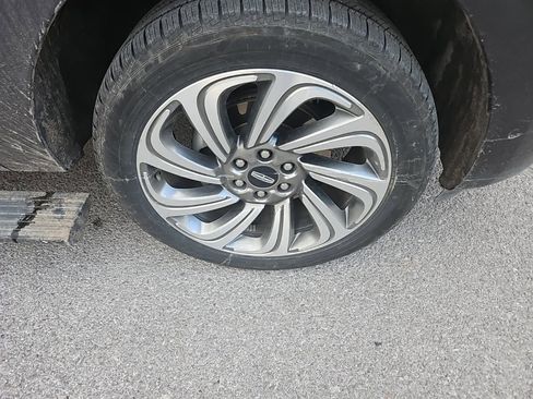 Used 2023 Lincoln Navigator Reserve image 10