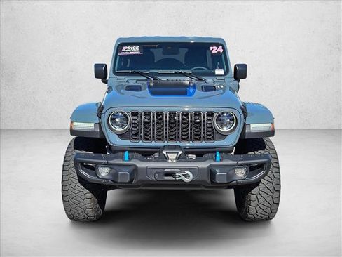 Used 2024 Jeep Wrangler Unlimited Rubicon 4xe image 2