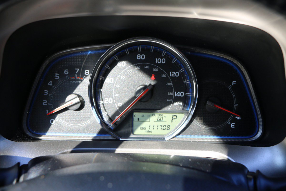 Used 2013 Toyota RAV4 Limited AWD/4WD image 32