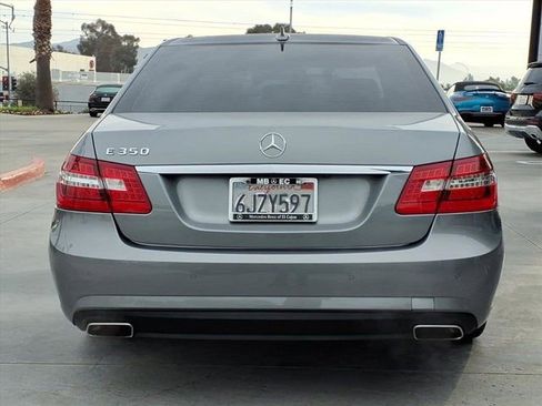 Used 2010 Mercedes-Benz E 350 Sedan image 23