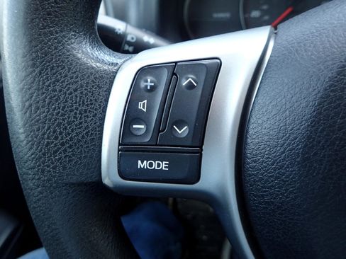 Used 2012 Toyota Yaris LE image 15