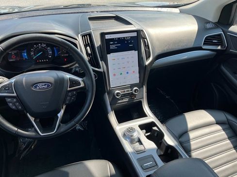 Used 2022 Ford Edge SEL w/ Convenience Package image 13
