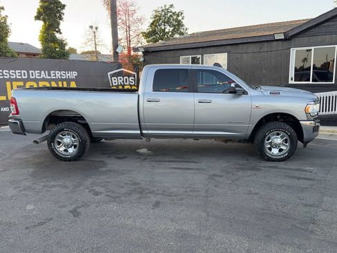 Used 2022 RAM 2500 Big Horn AWD/4WD image 9