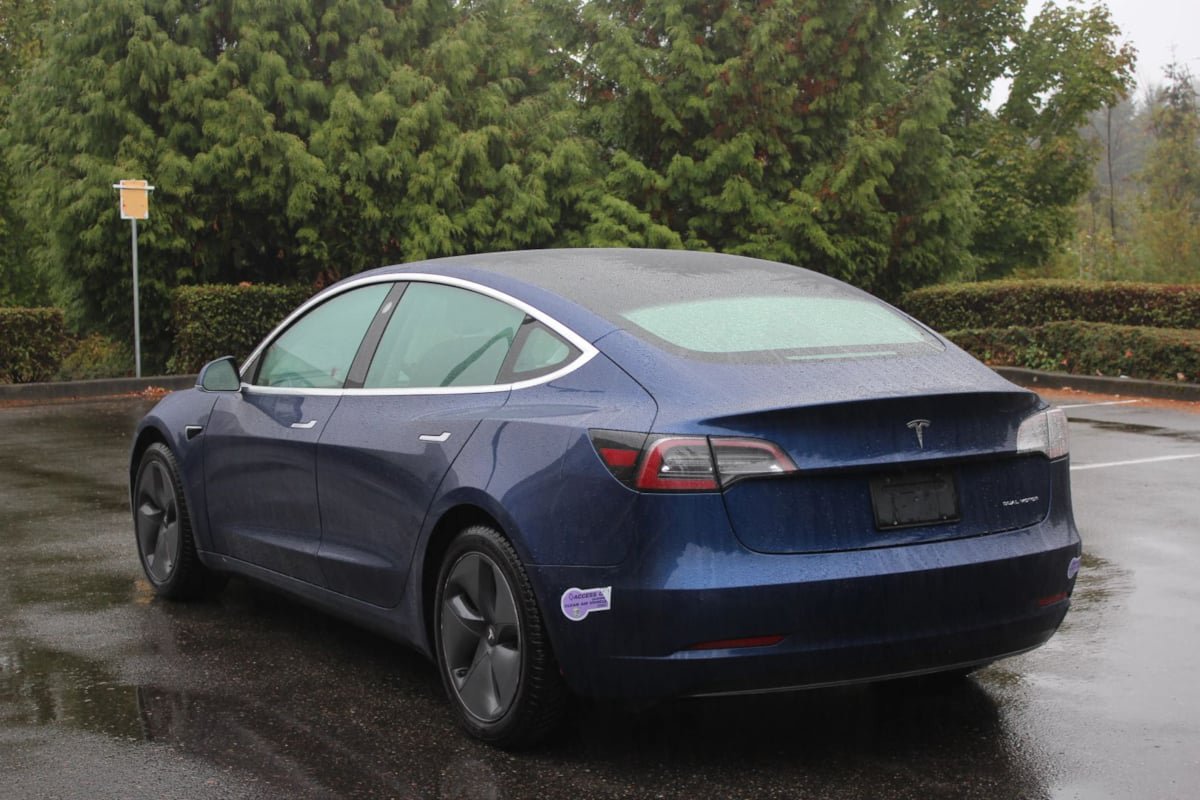 Used 2019 Tesla Model 3 Performance AWD/4WD image 5
