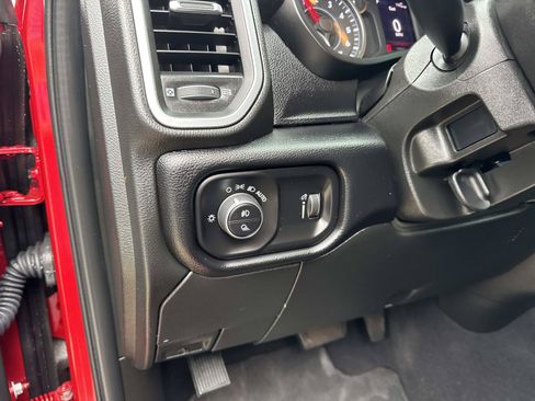 Used 2026 RAM 2500 Big Horn AWD/4WD image 20