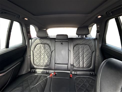 Certified 2024 BMW X5 sDrive40i w/ M Sport Package image 20