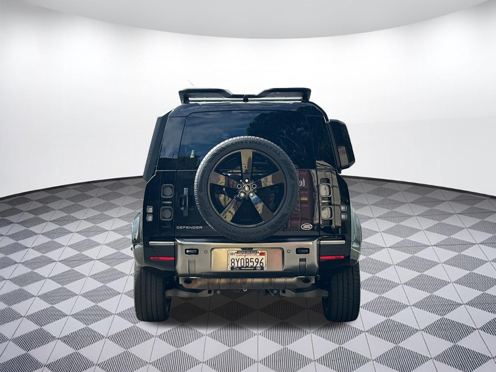 Used 2022 Land Rover Defender 110 X AWD/4WD image 10