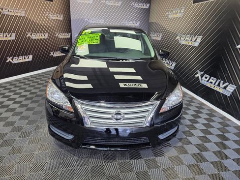 Used 2015 Nissan Sentra S image 5