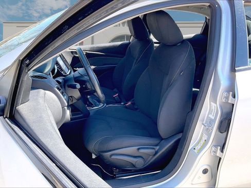 Used 2013 Dodge Dart SXT image 21