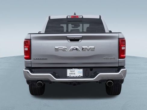 Used 2025 RAM 1500 Laramie image 8