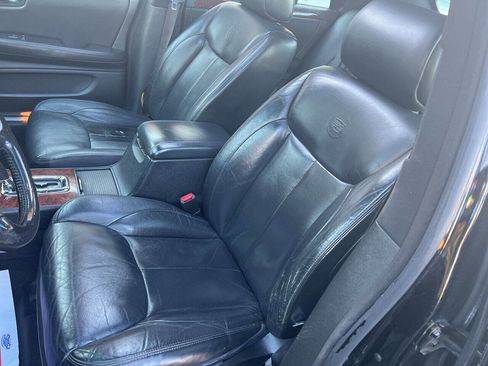 Used 2006 Cadillac DTS Luxury II w/ Sun And Sound Package image 14