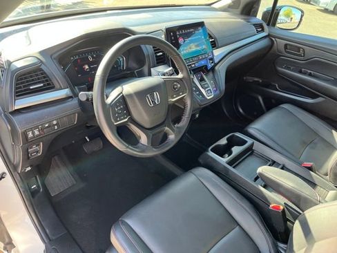Certified 2024 Honda Odyssey Sport image 4