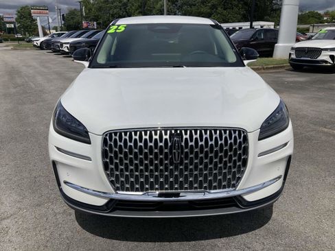 New 2025 Lincoln Corsair FWD w/ Equipment Group 101A image 12