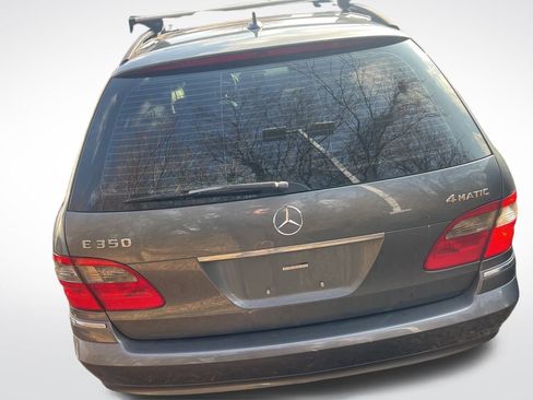 Used 2008 Mercedes-Benz E 350 4MATIC Wagon image 4