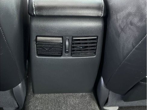 Used 2007 Nissan Altima 3.5 SE w/ XM Premium Pkg image 10