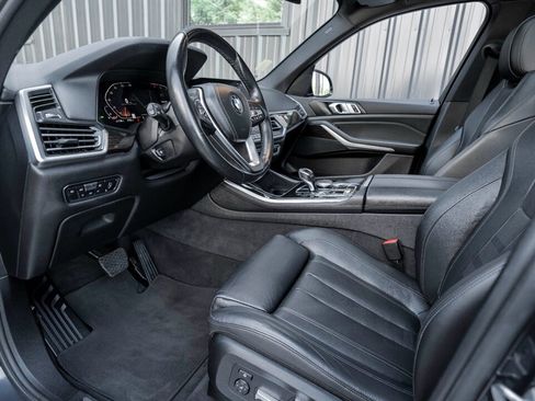 Used 2019 BMW X5 xDrive40i w/ Convenience Package AWD/4WD image 17