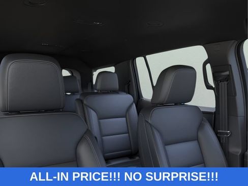 New 2027 Chevrolet Traverse LT FWD image 18