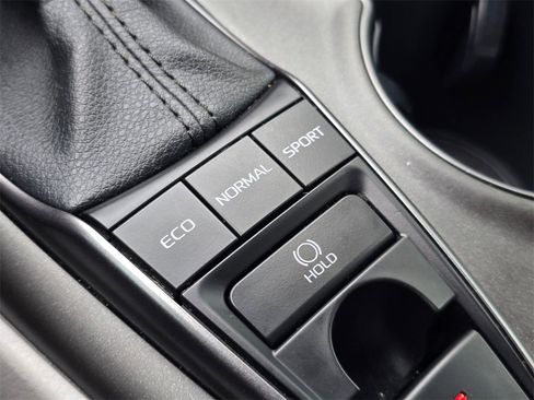 Certified 2023 Toyota Camry SE image 37