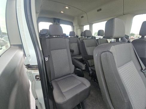 Used 2022 Ford Transit 350 XLT RWD image 10