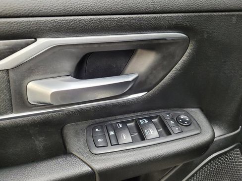 Used 2019 RAM 1500 Big Horn image 27