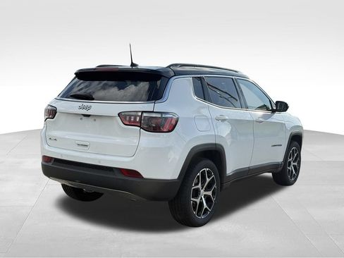 Used 2024 Jeep Compass Limited AWD/4WD image 25