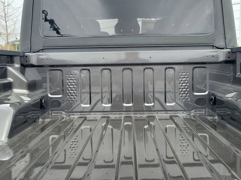 New 2026 Jeep Gladiator Sport image 7