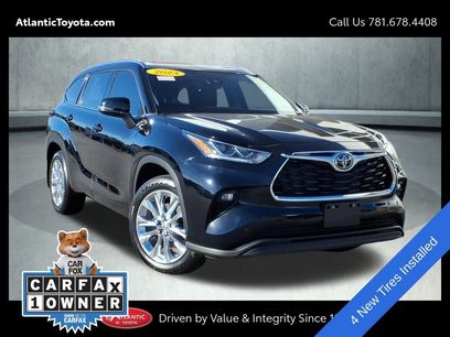 Used 2023 Toyota Highlander Limited