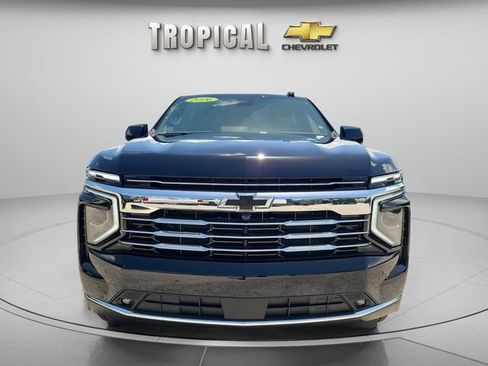 New 2026 Chevrolet Suburban LT w/ Comfort Package RWD image 8