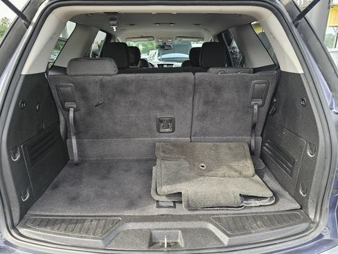 Used 2014 GMC Acadia SLE FWD image 38