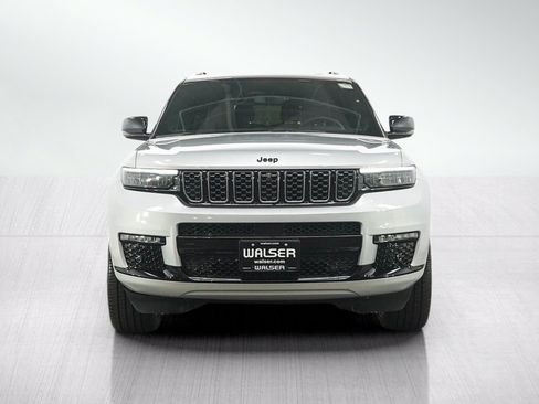Used 2023 Jeep Grand Cherokee L Summit AWD/4WD image 8