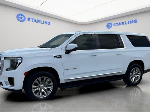 Used 2024 GMC Yukon XL Denali RWD image 2