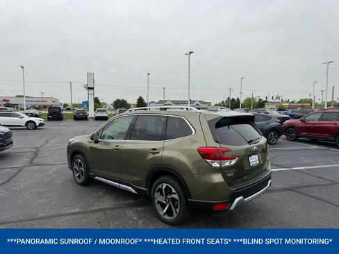 Used 2023 Subaru Forester Touring w/ Popular Package #3 AWD/4WD image 4