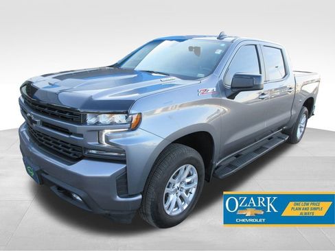 Certified 2021 Chevrolet Silverado 1500 RST image 1