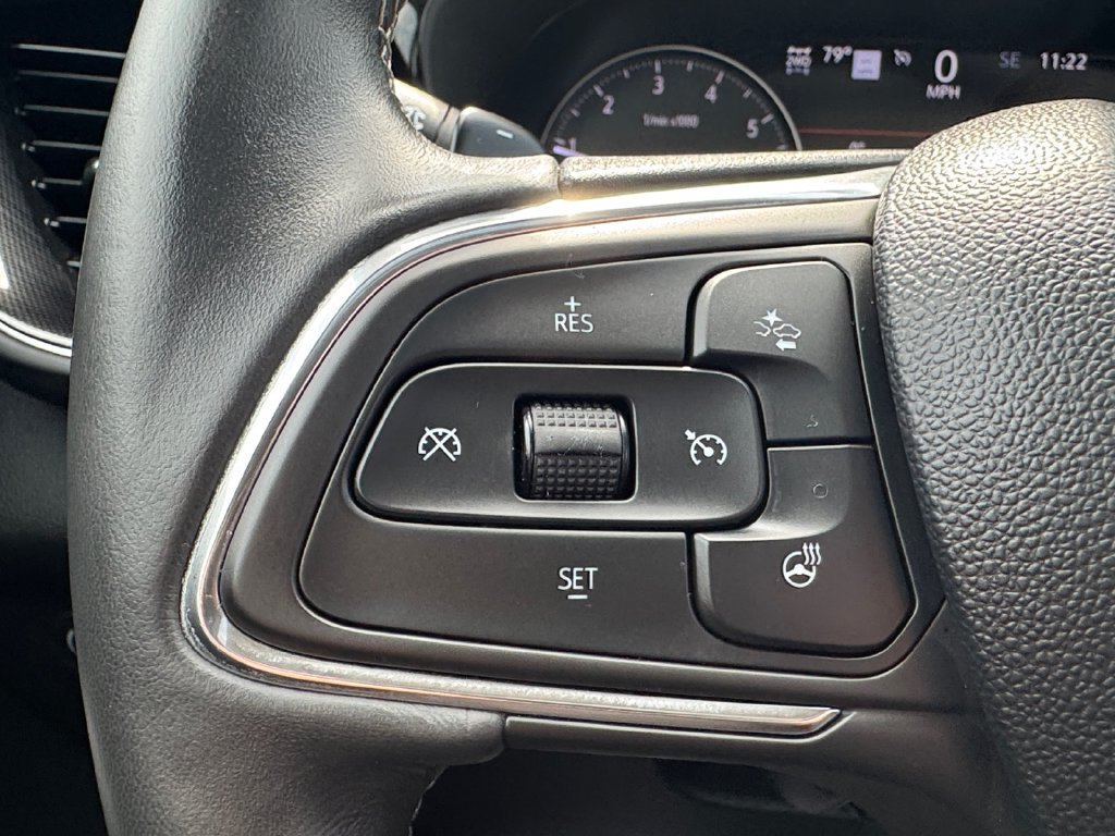 Used 2023 Buick Envision Essence w/ Technology Package I AWD/4WD image 15