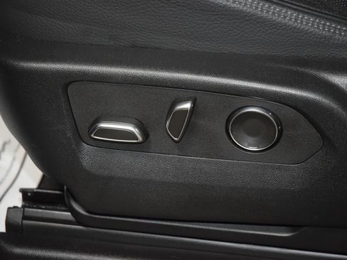 Used 2024 GMC Yukon XL Denali w/ Max Trailering Package image 42