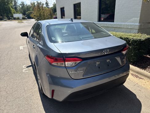 Used 2026 Toyota Corolla LE FWD image 43