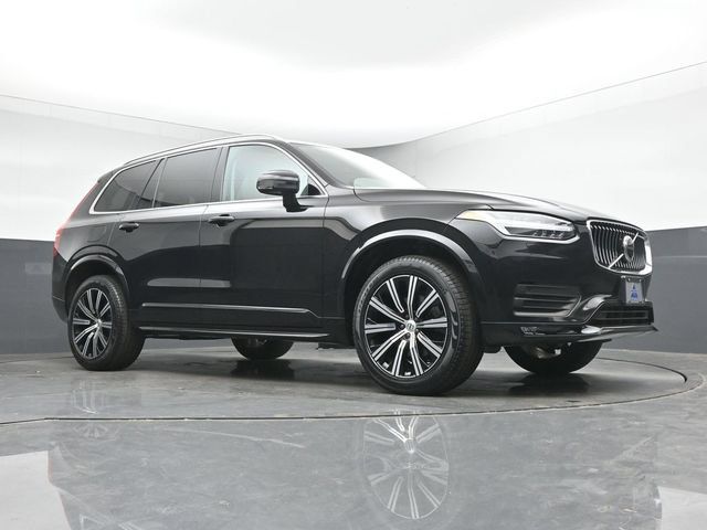 Used 2023 Volvo XC90 B6 Core w/ Protection Package Premier AWD/4WD image 34